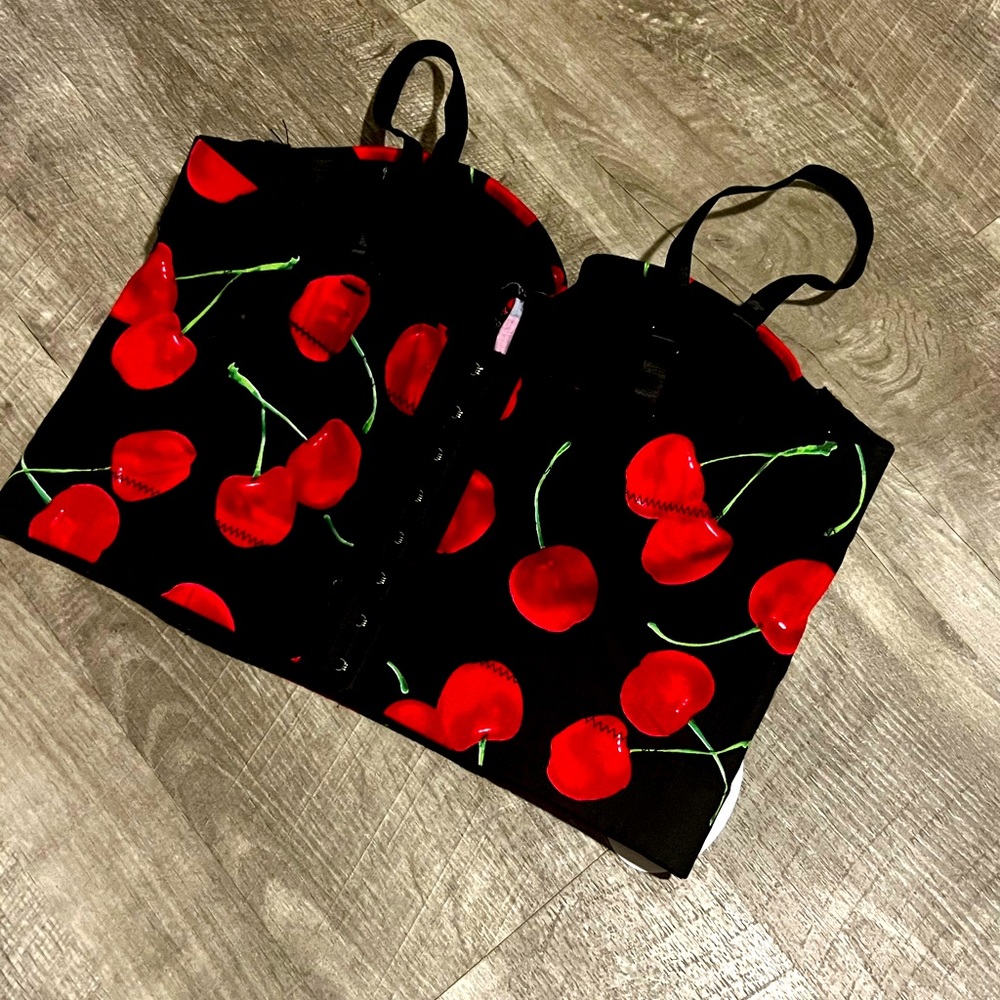 Vibrant Cherry Patterned Black Crop Top - image 2